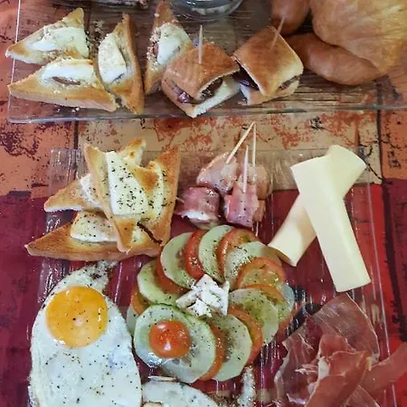 Chez Laura Bed and breakfast 3*